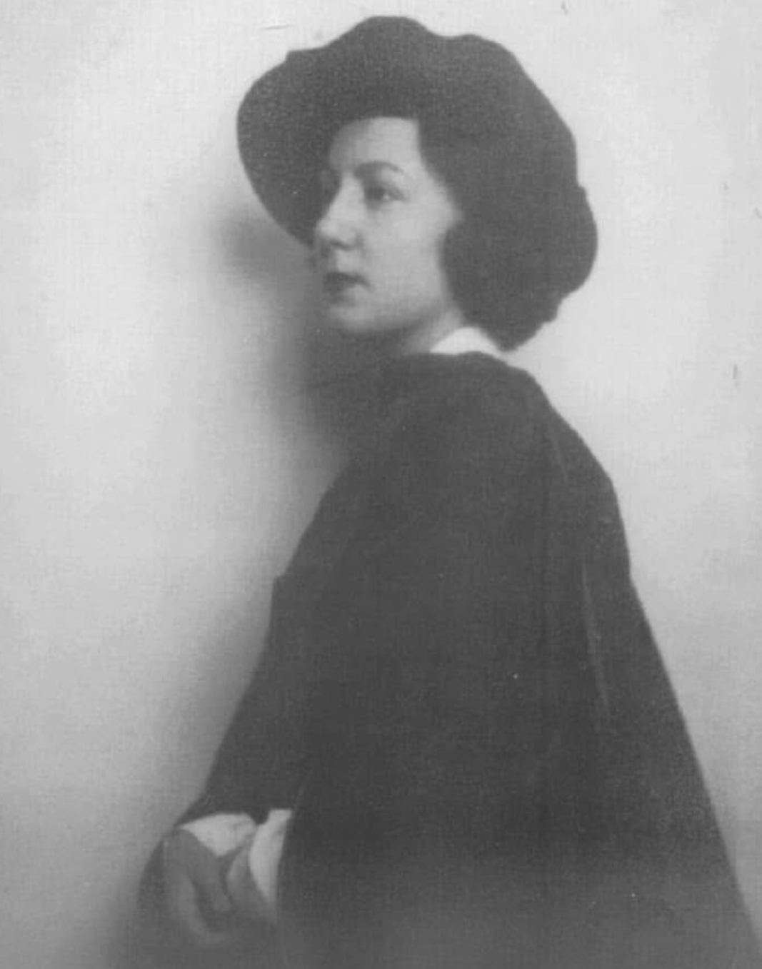 Black and white portrait of woman